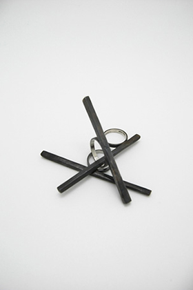 After a fire / ring / Yuki Sumiya [contemporary jewellery and object]