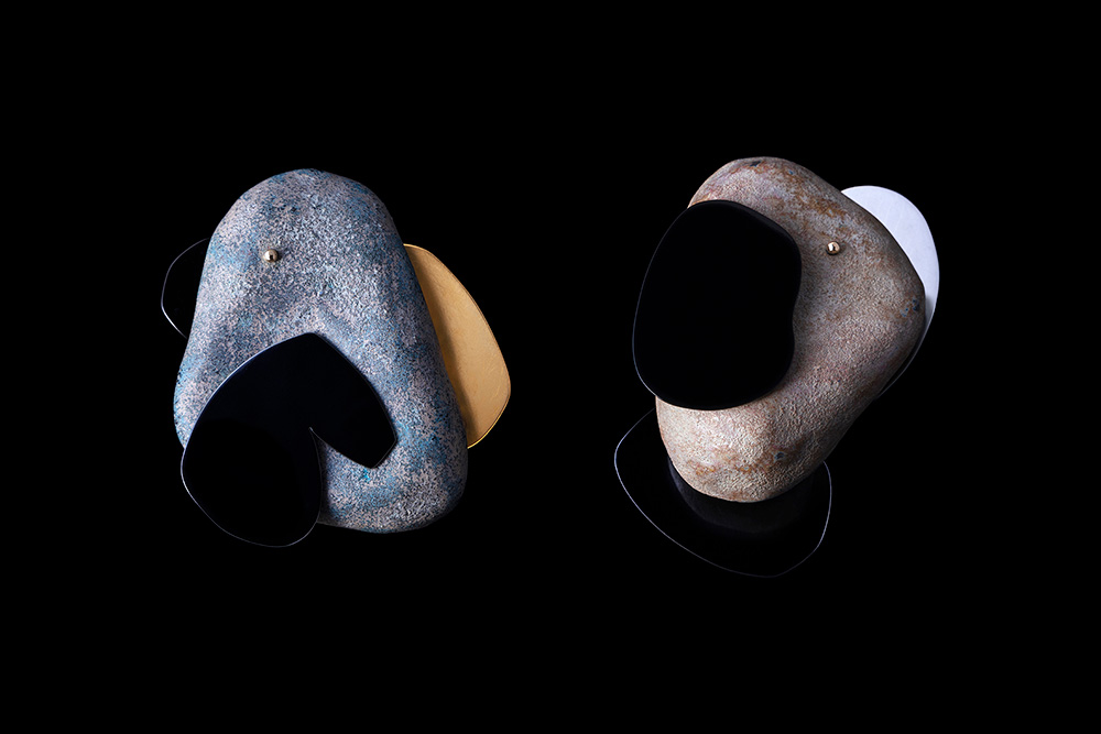 Floating stone / Brooch / Yuki Sumiya [contemporary jewellery and object]